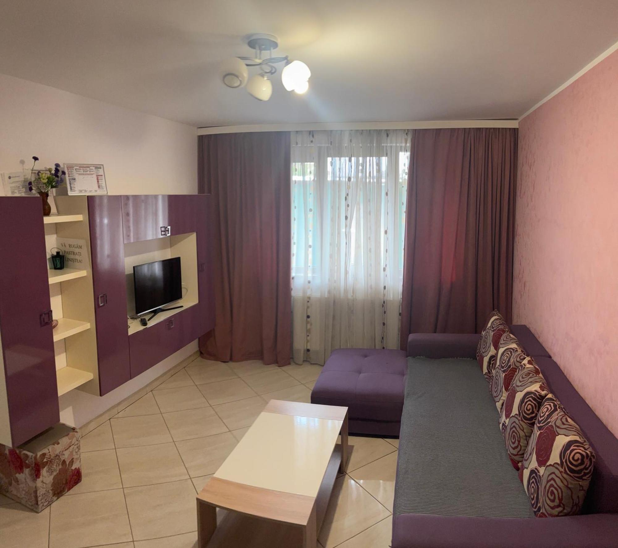 Km 0 Residence Piatra Neamţ Exteriör bild